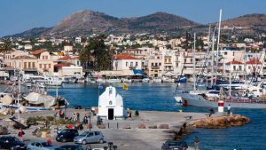 خرابکاری با انگیزه تجاری در یک جزیره گردشگری در کشور یونان