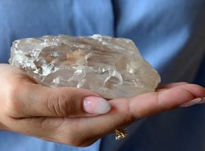 دومین الماس بزرگ جهان در انتظار خانه‌دار شدن است
