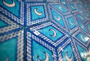 کشف دوباره هنر گمشده کاشی‌سازی عثمانی پر جنب و جوش ایزنیک